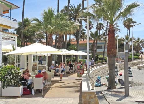 1 Bedroom Beachfront Apartment At Torecilla Beach Nerja Exteriör bild